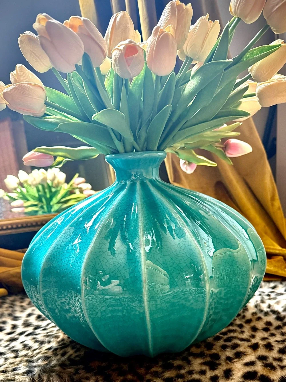 ♥️ Vintage LARGE Teal Ribbed Ceramic genie 🧞‍♂️Vase